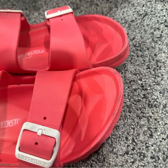 Birkenstock Light Red Eva Slide Sandals - Size 39 / 8-8.5 Women’s - Picture 8 of 9